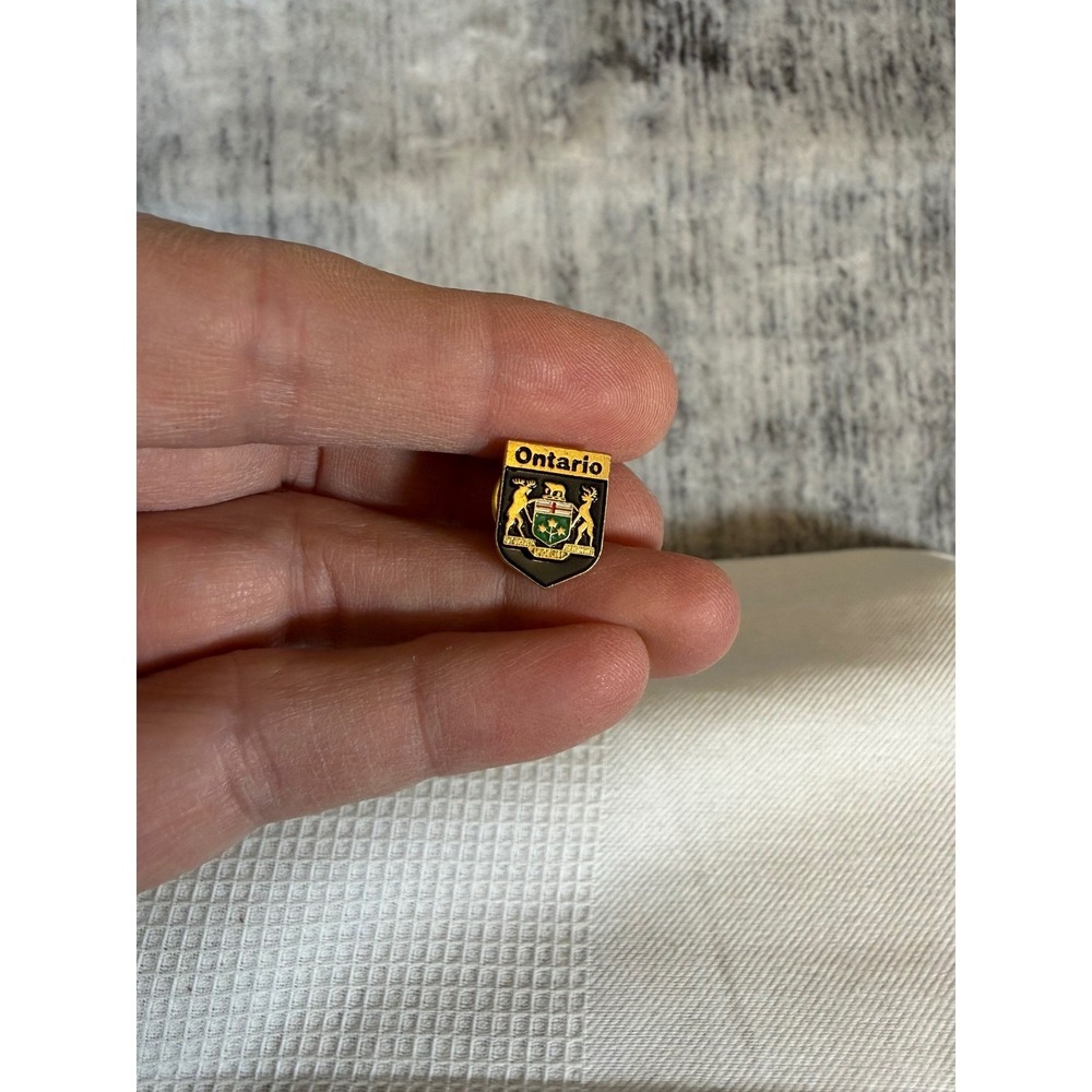 Vintage Ontario Canada Provincial Coat of Arms Enamel Lapel Pin Gold Tone Shield